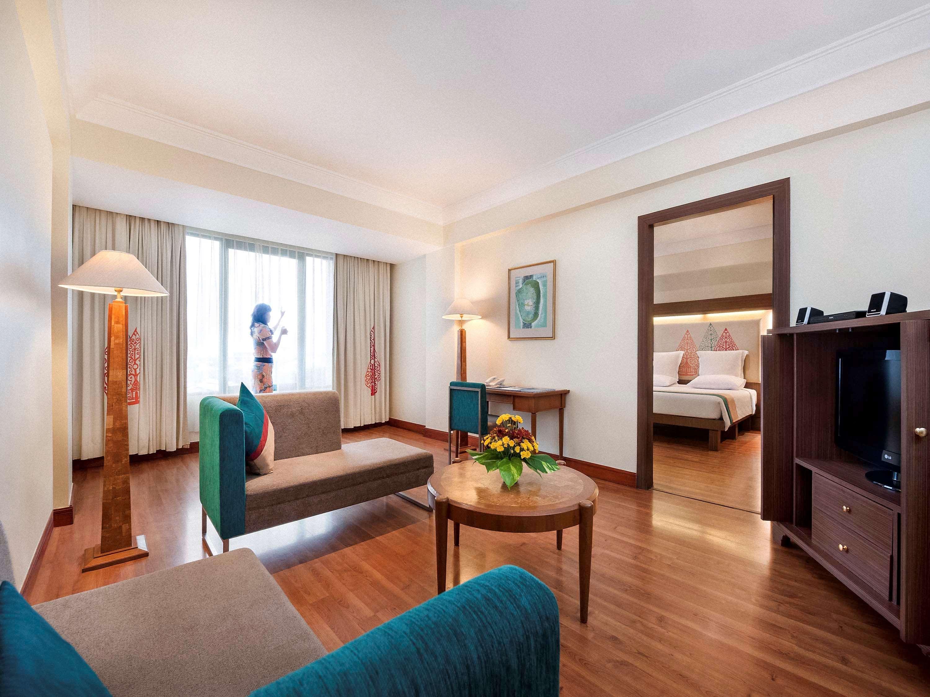Novotel Hotel 4*