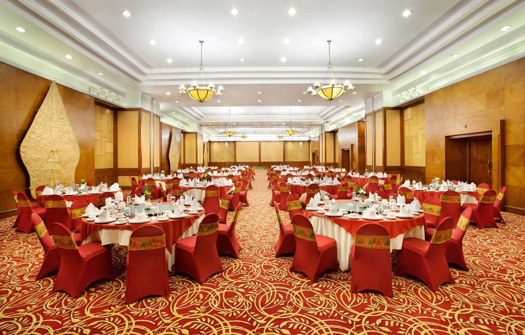 Novotel