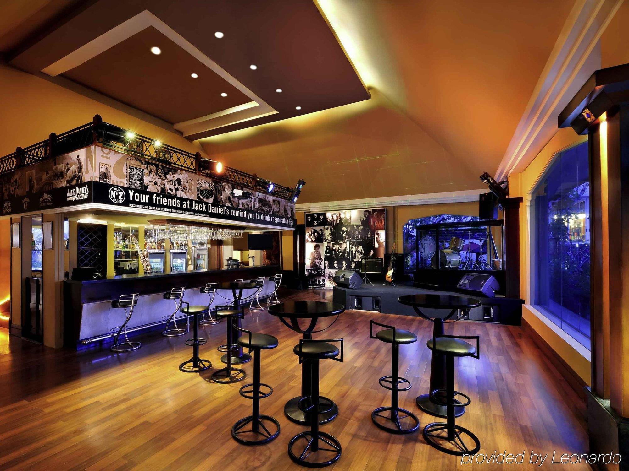 Novotel 4*